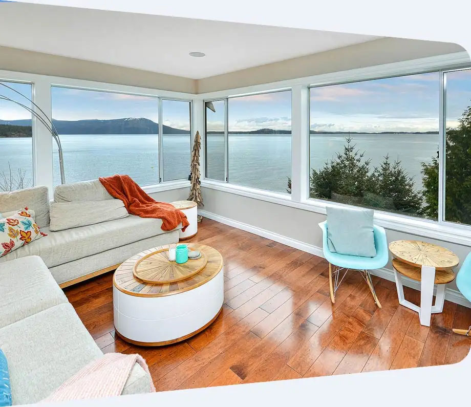An EMR vacation rental living room